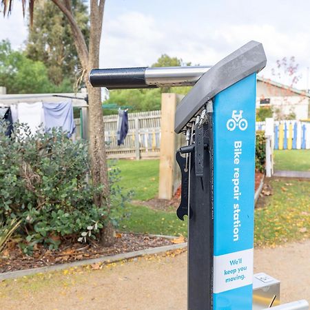 Nrma Bairnsdale Riverside Holiday Park Eksteriør billede