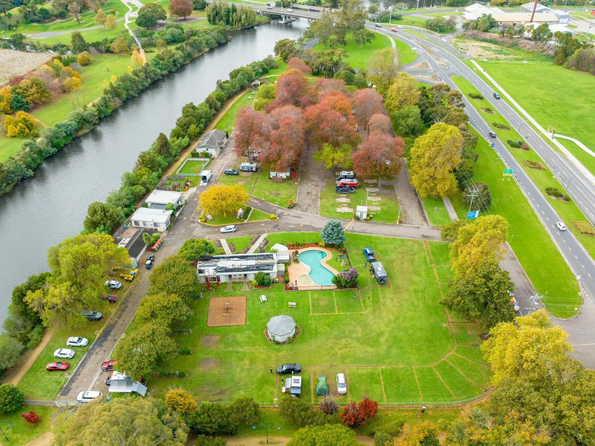 Nrma Bairnsdale Riverside Holiday Park Eksteriør billede