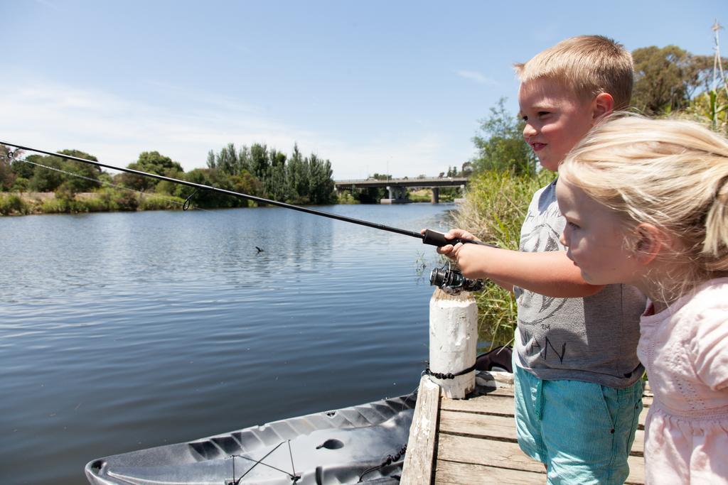 Nrma Bairnsdale Riverside Holiday Park Eksteriør billede